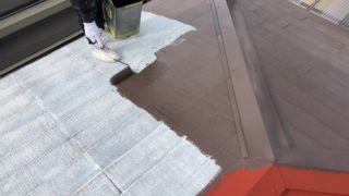 尼崎市にてカラーベスト屋根塗装&板金取り付け作業